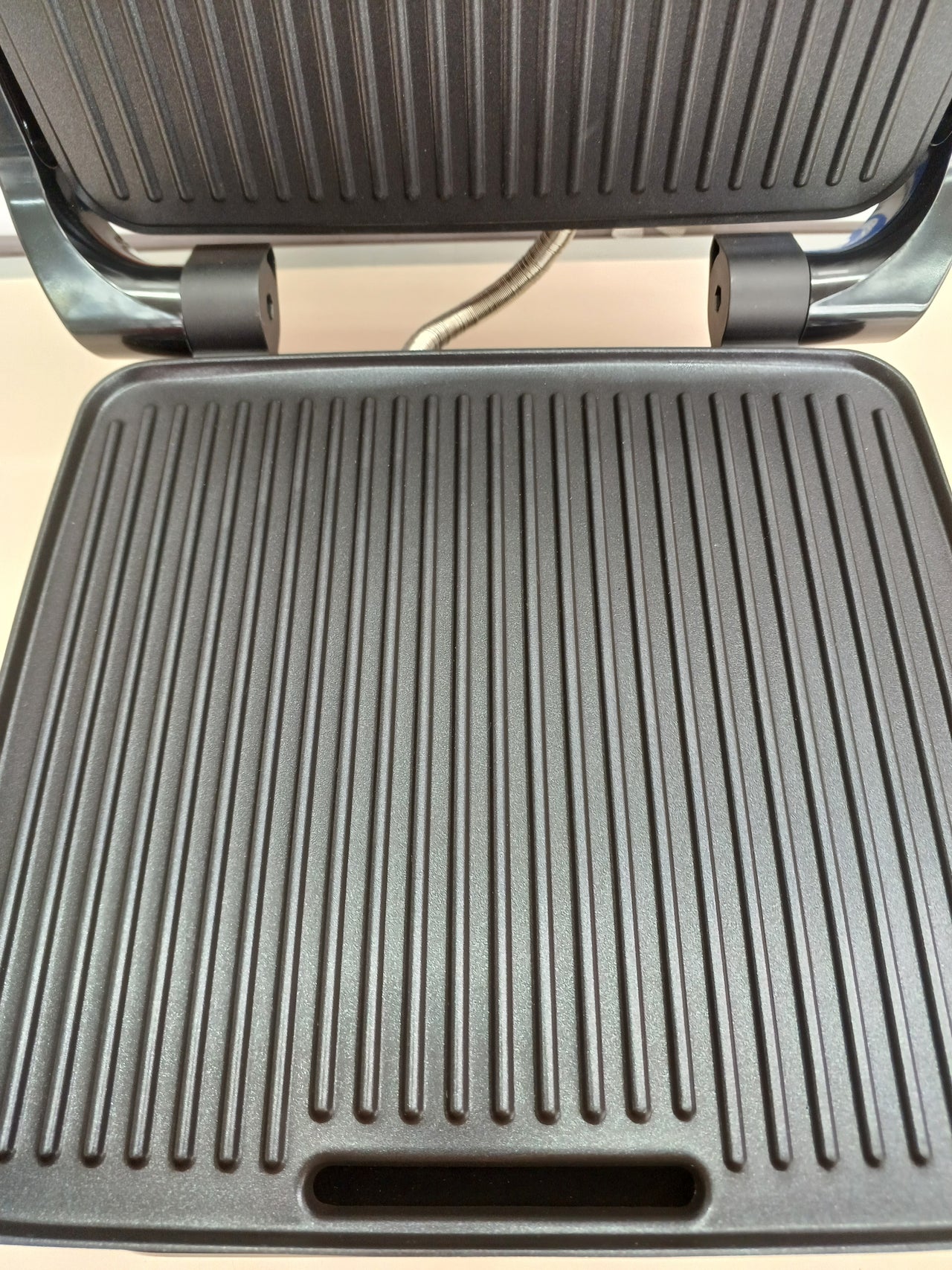 Grill panini 2000 W placas antiadherentes – Moulinex
