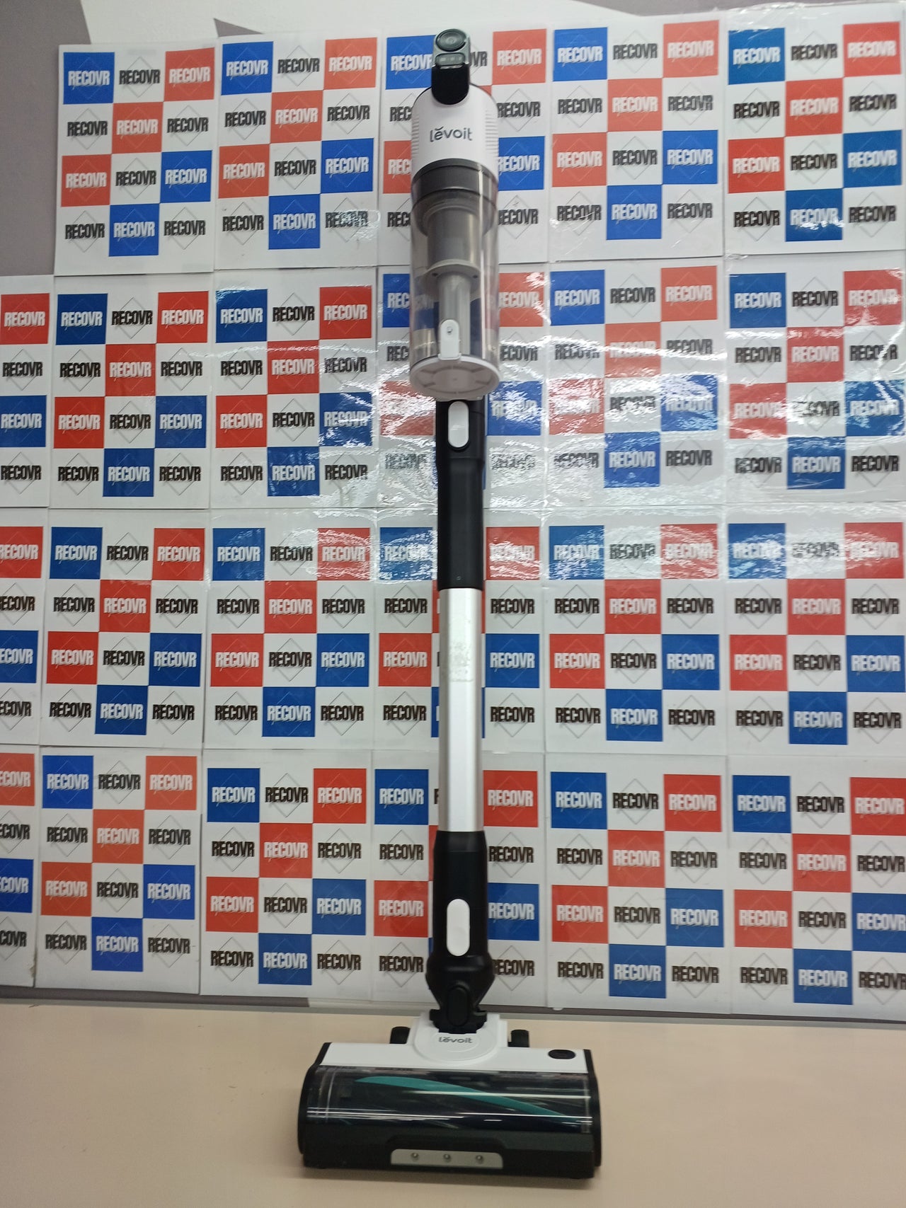 Aspiradora sin cable 50min ligera versátil Levoit