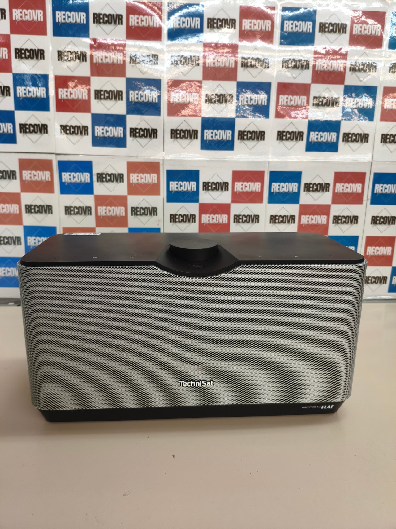 TechniSat AUDIOMASTER MR3, altavoz 90W, WiFi, Bluetooth, negro/plateado