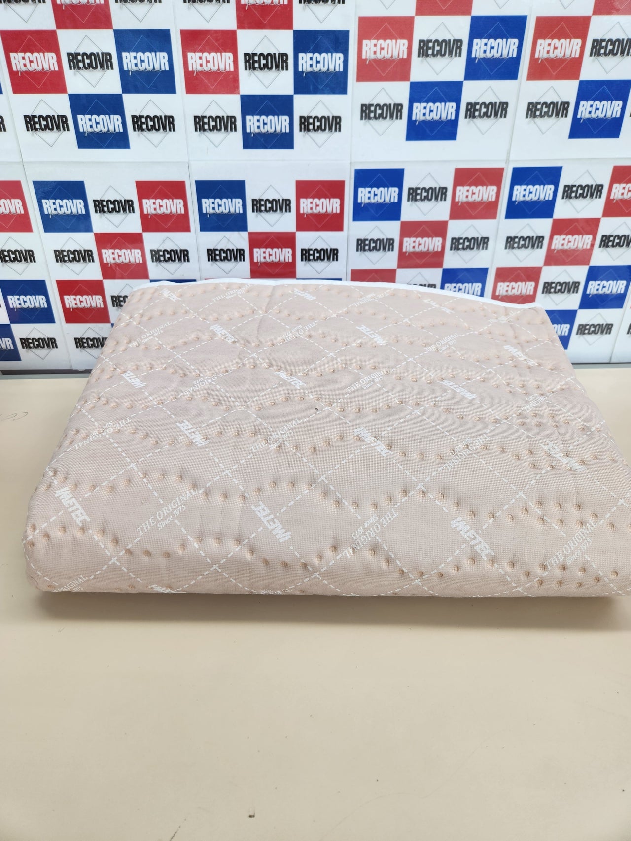 Imetec Calientacamas Matrimonial, 150 x 137 cm, 2 Mandos con 2 Niveles de Temperaturas, Tejido Acolchado, Lavable a Mano y en Lavadora a 30°, Sistema de Protección