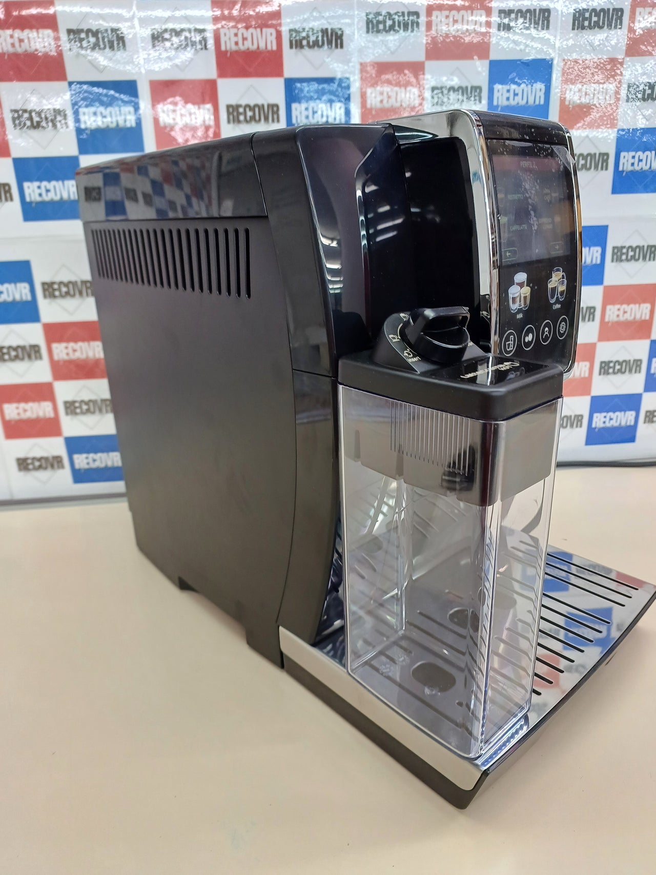 Cafetera Automática De’Longhi Dinamica Plus ECAM382.70.B