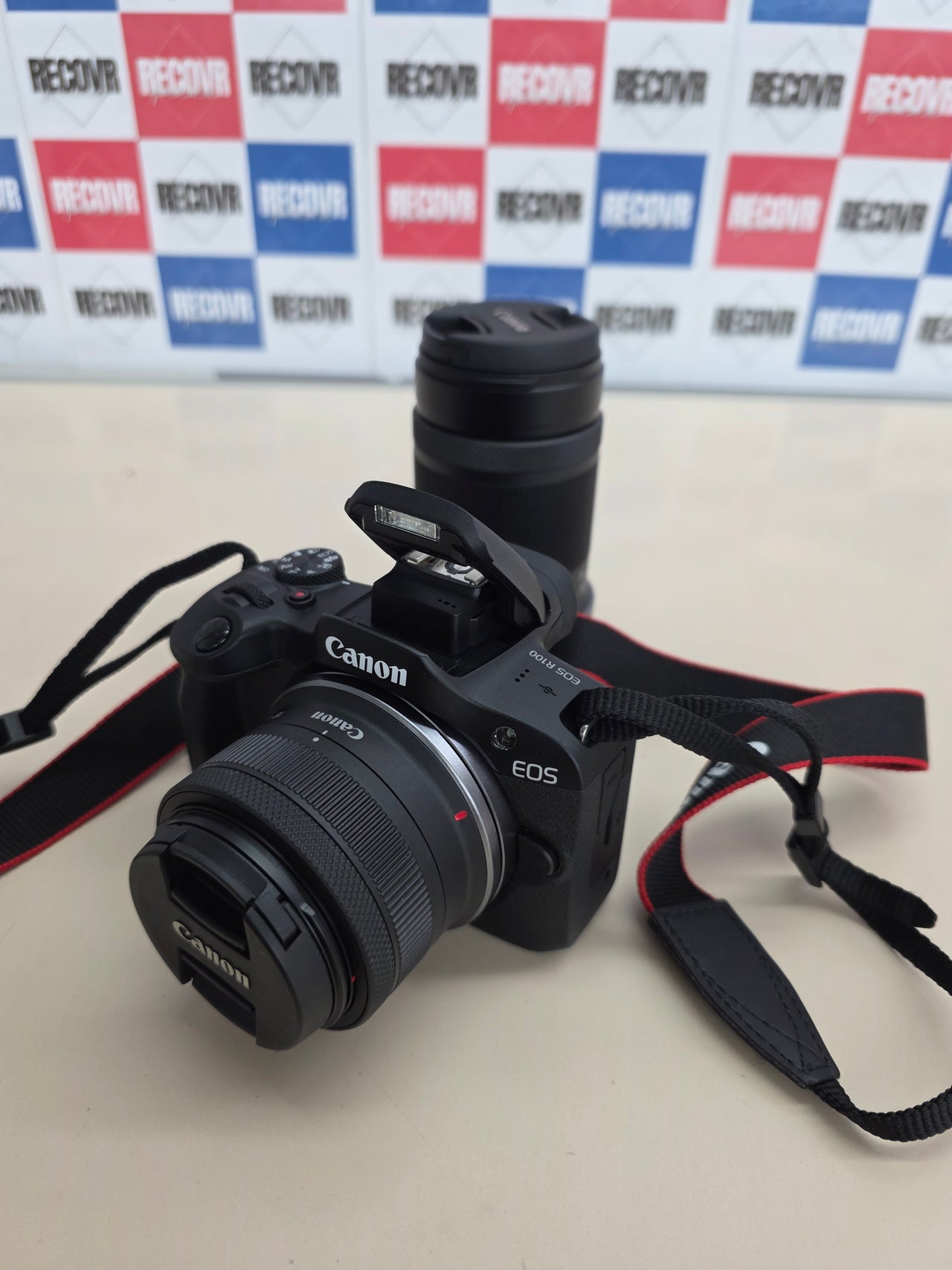 CANON EOS R100 Objetivos 18-45 & 55-210 mm Cámara Evil APS-C Mirrorless