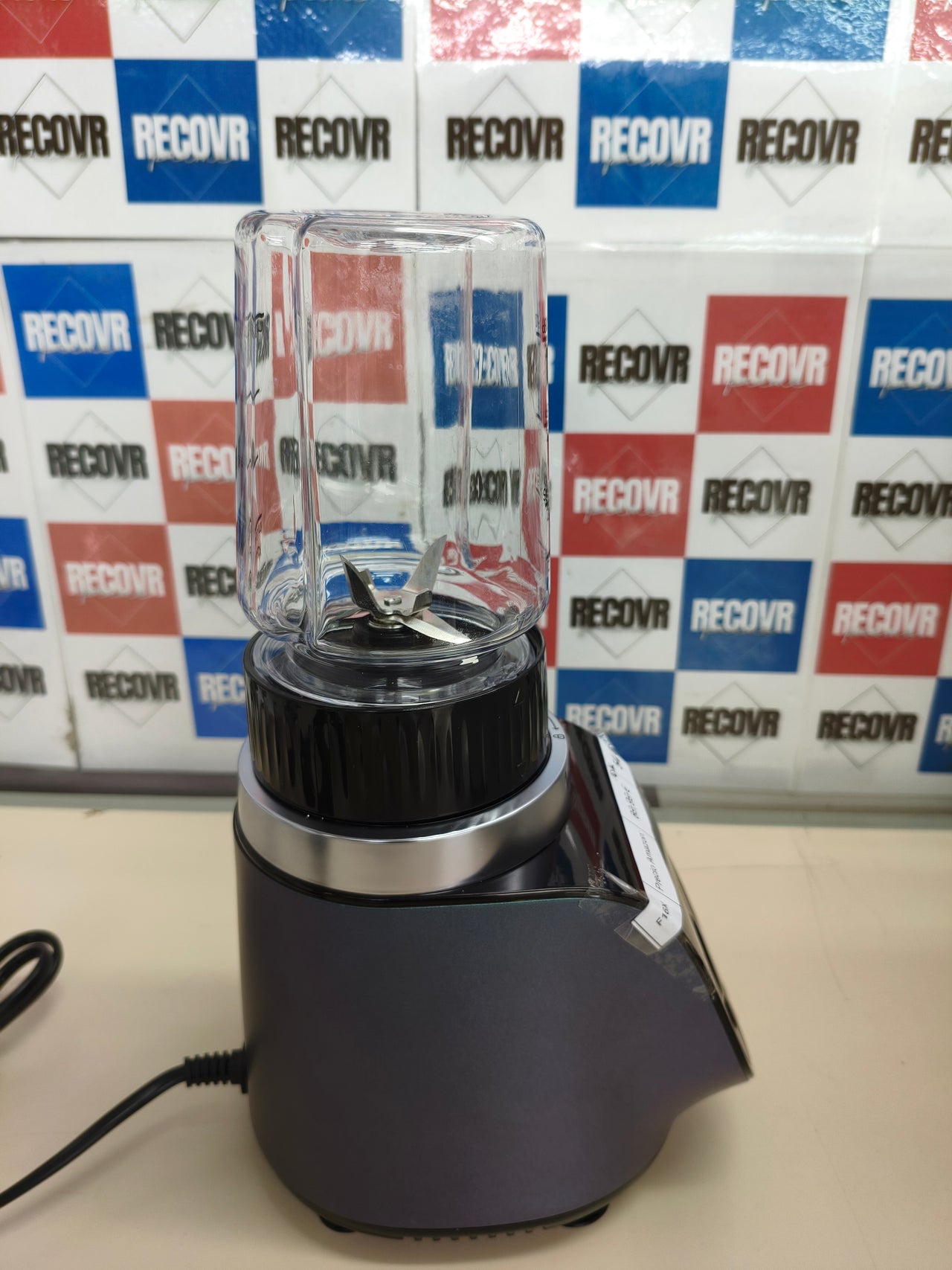 Batidora personal Moulinex Blend Up LM19H4F0 1000W