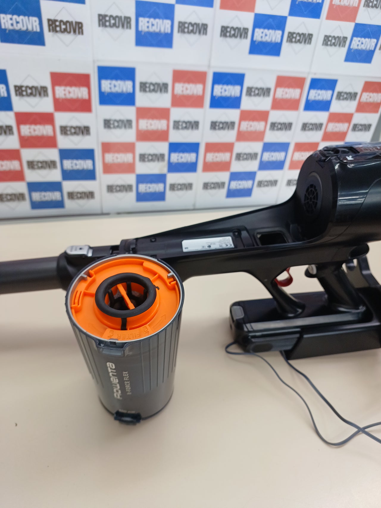 Aspiradora escoba sin cable Flex Aqua SmartControl Rowenta