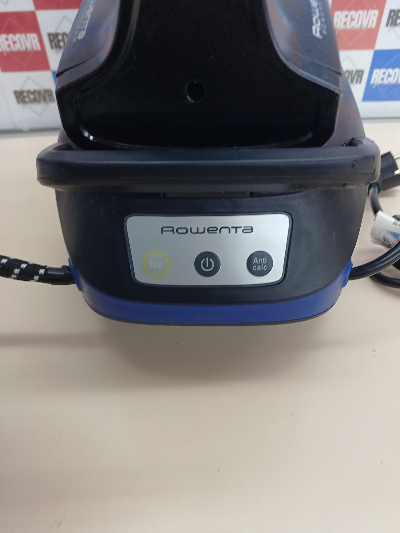 Centro planchado 6,2 bares, vapor potente 1,7 L ROWENTA