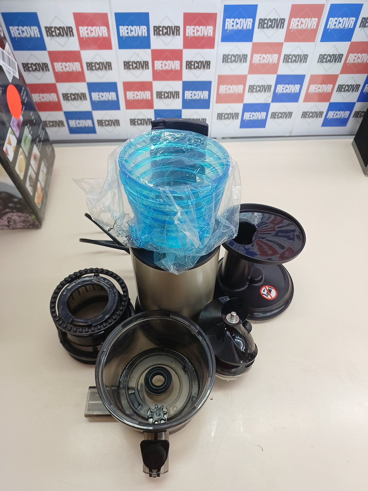 Panasonic MJ-L500 Exprimidor de velocidad lenta, 150 W, 1.3 litros